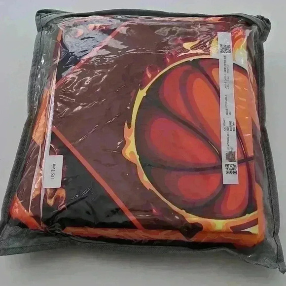 Basketball Twin Duvet Cover with 1 pillow sham Zipper Closure - Picture 4 of 5